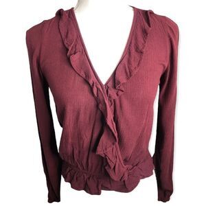 Cape Juby Ruffled V-neck Long Sleeve Crop Top